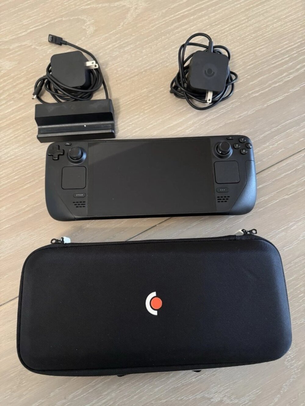 Valve Steam Deck OLED 1T w/ Charger, Dock & Travel Case